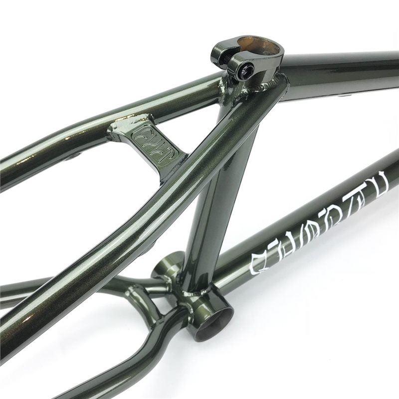Cult Shorty Killan Frame