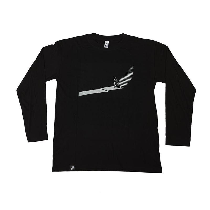 United Nando Longsleeve Tee - Black